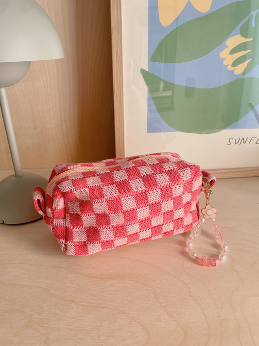 ALIX - pink knitted checkered make-up pouch