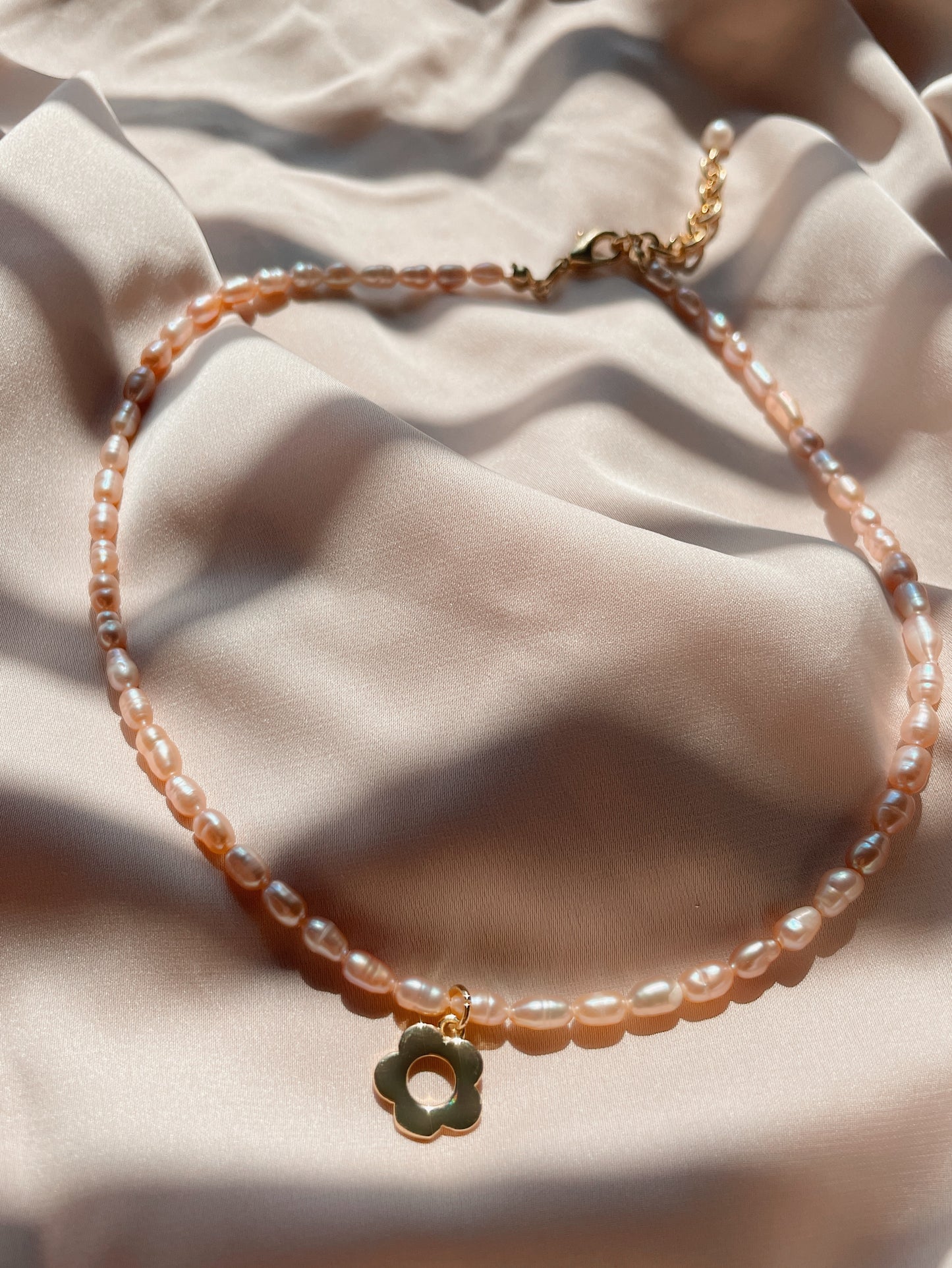 LEA - champagne pearl necklace choker with 14k gold flower charm